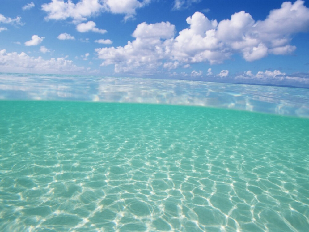 蓝天碧海，大海壁纸，小清新，清爽，电脑壁纸，自然景色