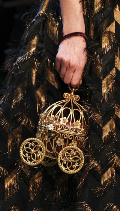 Dolce & Gabbana AW16 