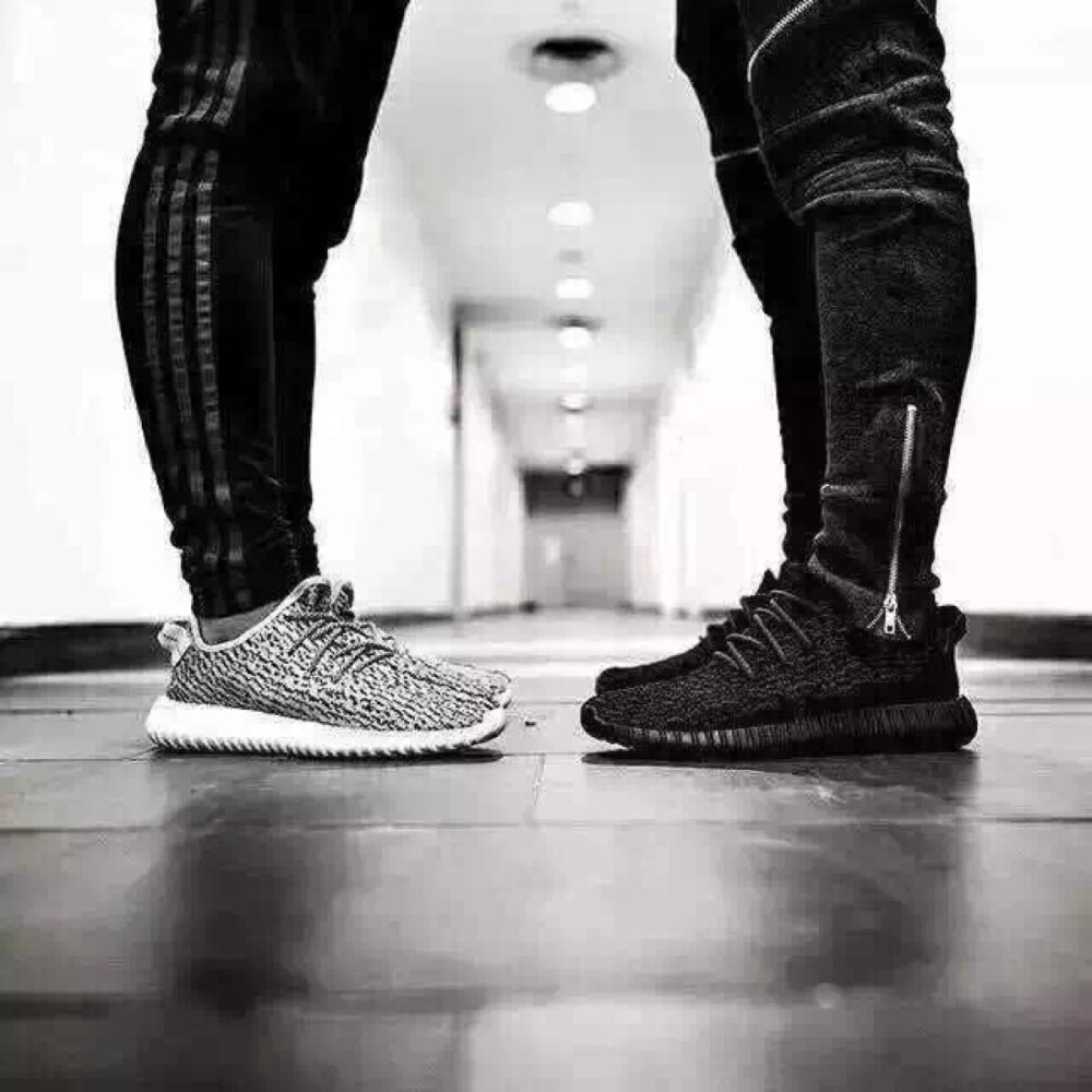 adidas Yeezy 350