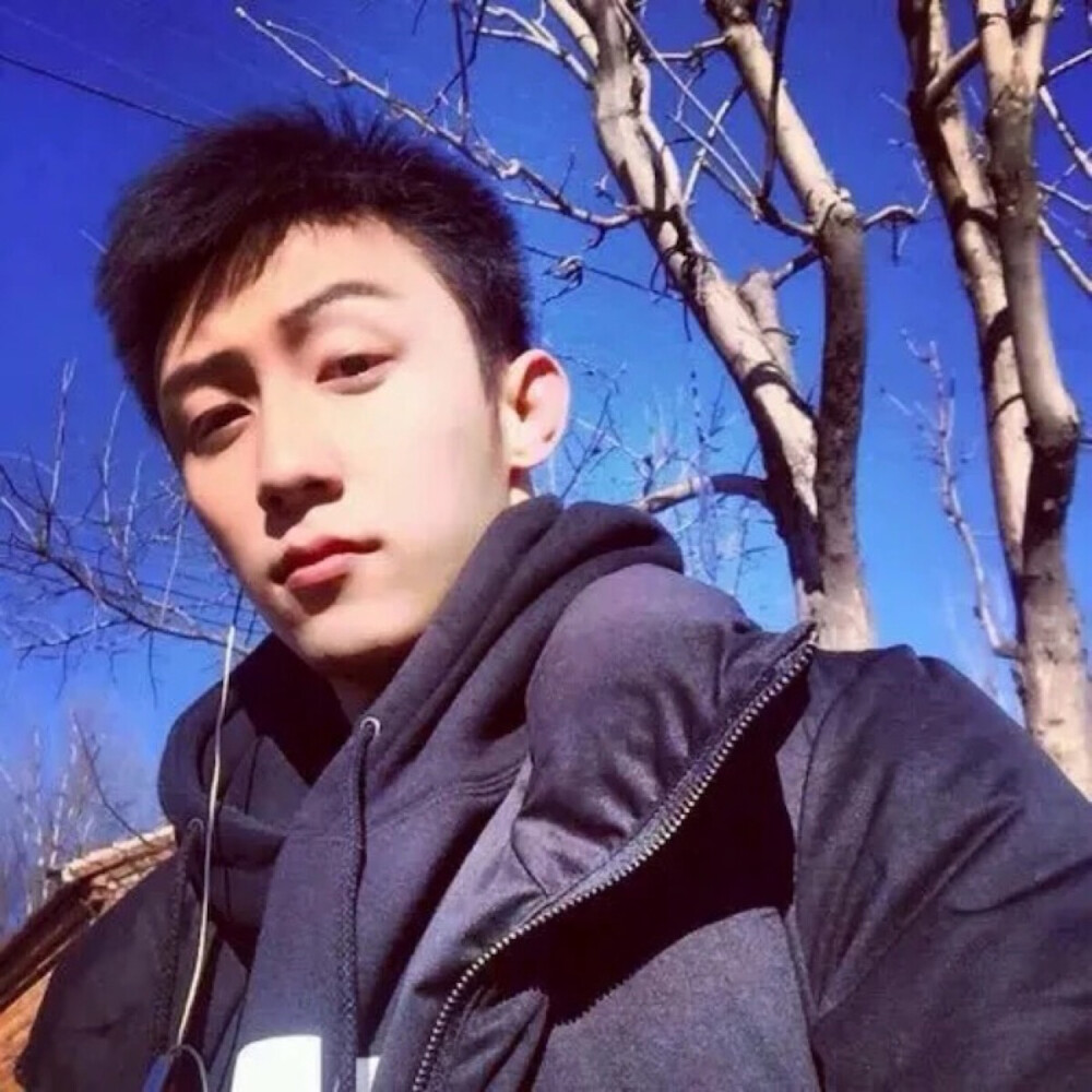 黄景瑜头像