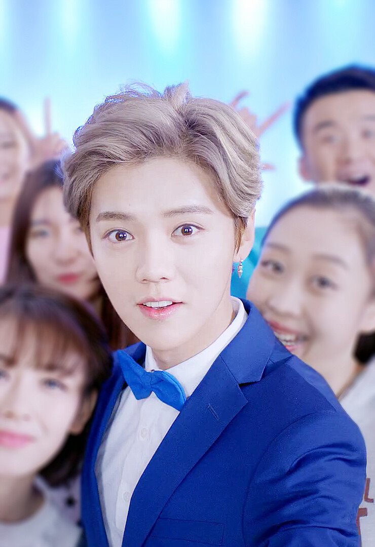 鹿晗佳洁士炫彩笑容一鹿钻白光彩