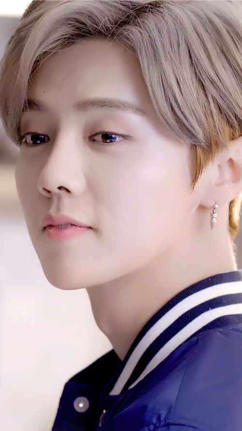 鹿晗#佳洁士 炫彩笑容#