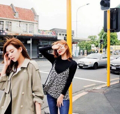 我和闺密的旅游环拍 喜欢点赞 