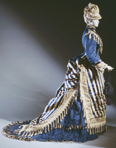 Reception Dress Emile Pingat c.1874 Philadelphia Museum of Art