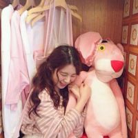 粉色系 少女心 【侵删】당신 을 사랑 한 다!
♥ 喜欢，点个赞ლ(╹◡╹ლ)
粉色 头像 壁纸 桌面 锁屏 插图 简单 可爱 韩系 动漫
萌物 人物 么么哒