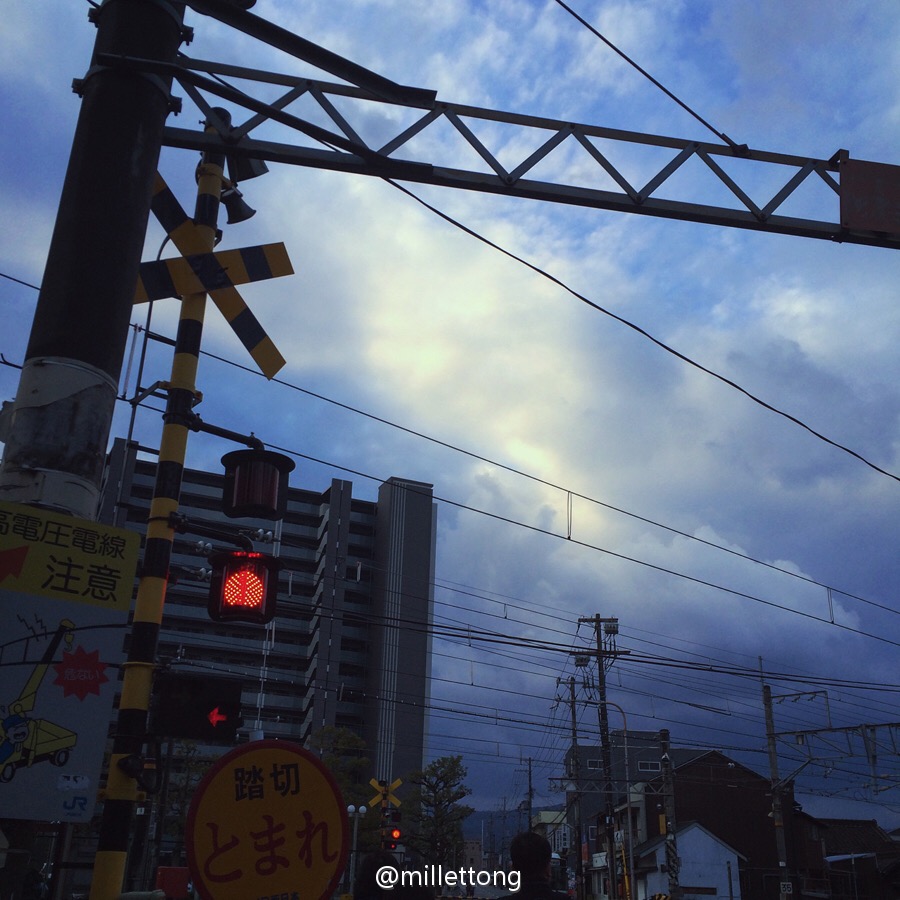 大阪泉佐野，很像灌篮高手片头曲里的场景。