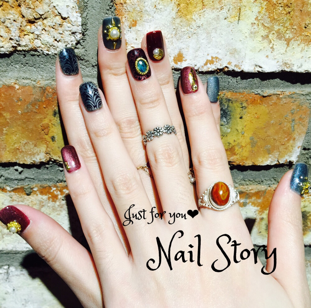 指尖艺术 美甲专辑 美甲控 DIY美甲 甲片渐变 简约美甲图 简单美甲教程 法式美甲 指甲 IPO美甲 甲片制作教学 夏天 原创美甲 美甲教学 IPO美甲 DIY美甲 夏天