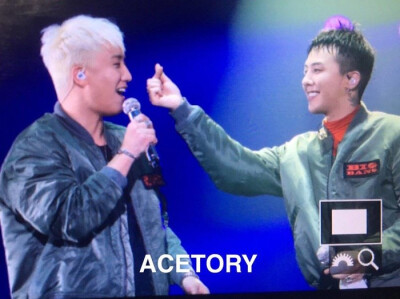 【世巡-首尔终场】#BIGBANG WORLD TOUR MADE FINAL IN SEOUL DAY 3#[心][心]cr：logo