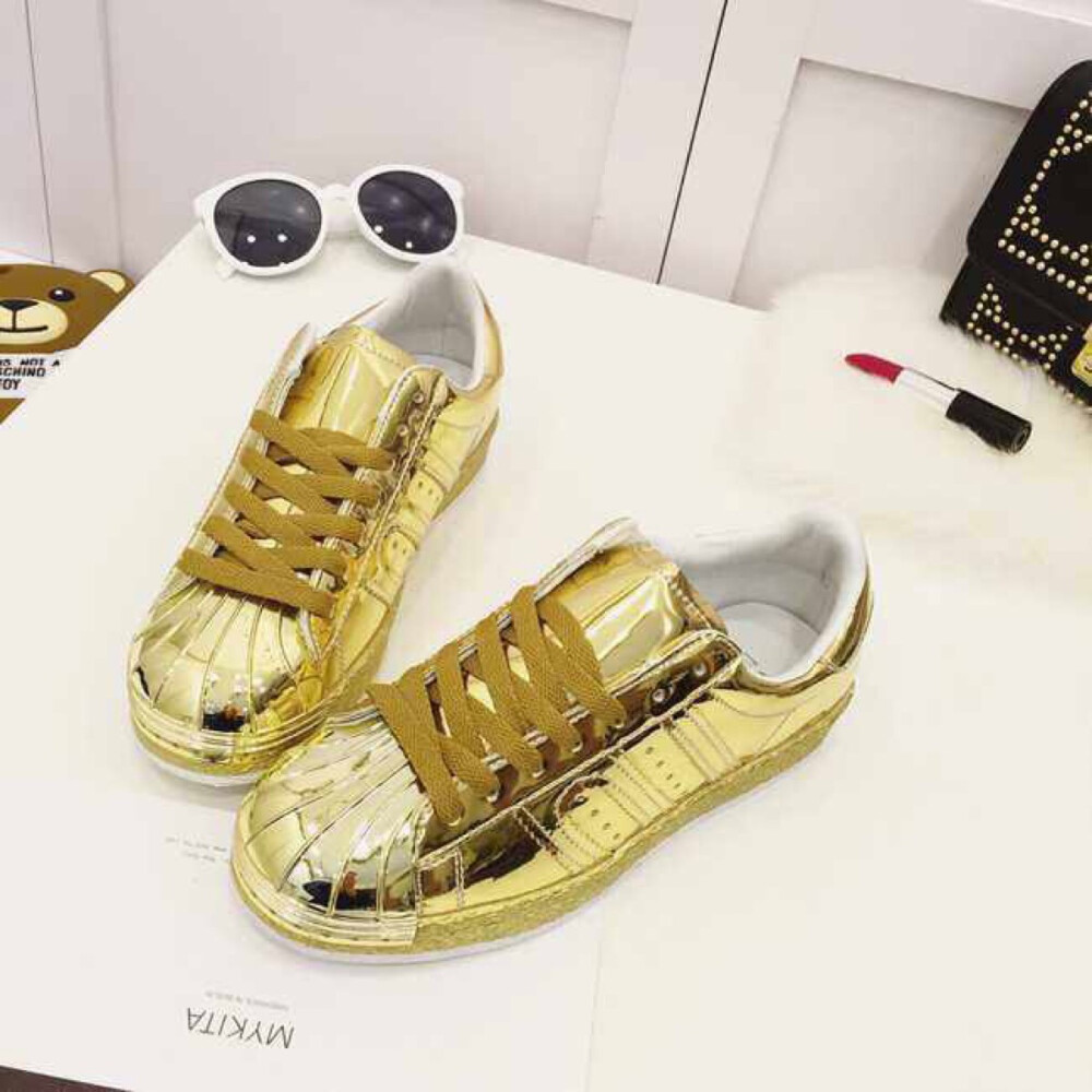 金色的 SHOES（15）