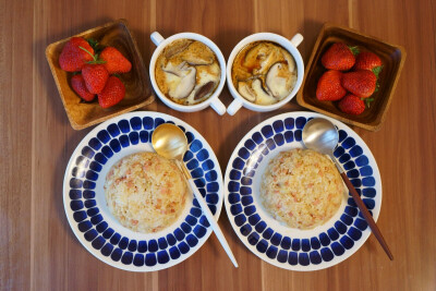 火腿炒饭+香菇蒸蛋