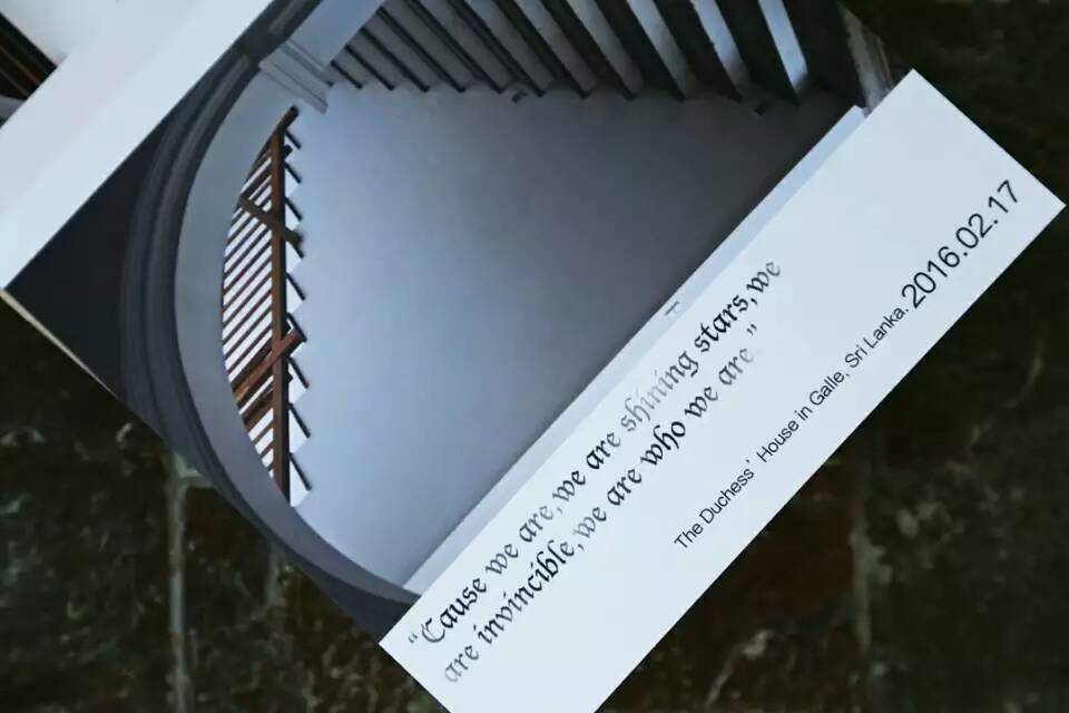 之前通宵做的建筑摄影集出来啦.
超级喜欢，质量也超好。完全自己排版设计出来的一本，拿在手里那份量都觉得不一样～～