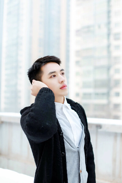 许你魏来，风雨同洲（微博搬图，来源见水印，不妥删|(￣3￣)|摄影@鄧思遠Dasiy