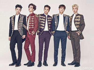 UNIQ