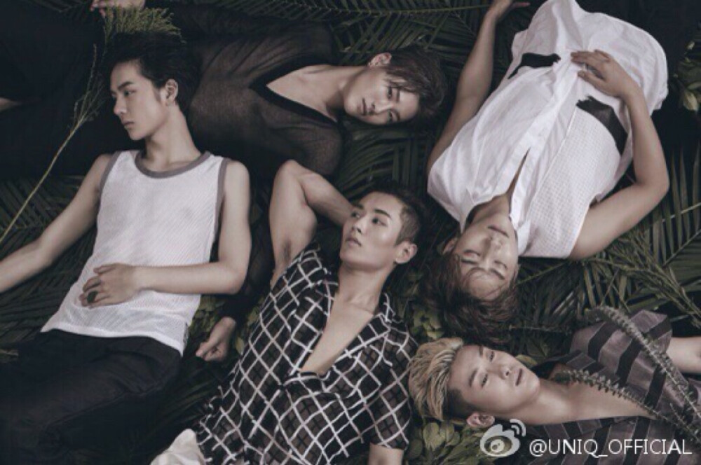 UNIQ