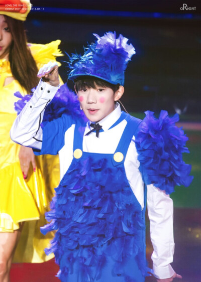 王源 好想养一只源小叽～