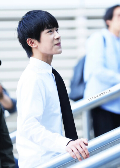 梨涡浅笑，一眼万年！