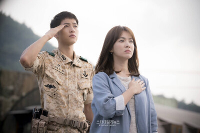  #太阳的后裔# #宋仲基# #宋慧乔# Descendants of the sun ? cr.logo 剧照