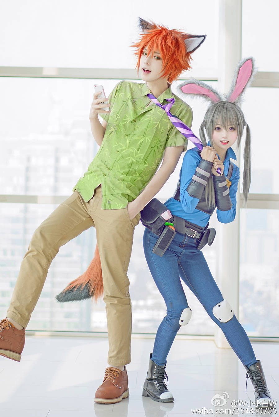 [#疯狂动物城[电影]##疯狂动物城##Zootopia##COS# 预告。#兔朱迪和狐尼克# Judy：@小柔SeeU Nick：小小白 感谢摄影@Will真的神隐了 以及神秘嘉宾@MirrorStudio-Snake 的cos初体验！！！