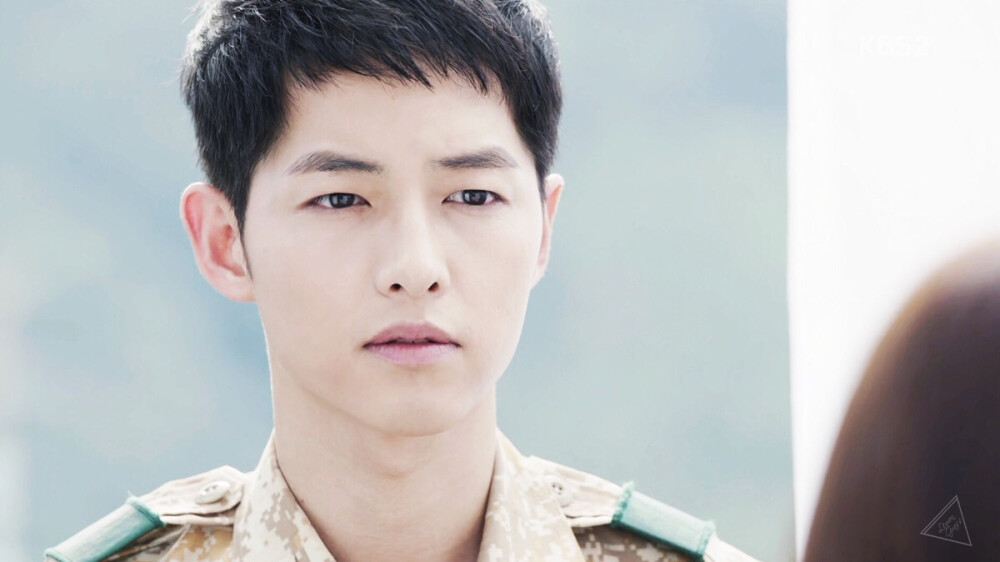  #太阳的后裔# #宋仲基# #宋慧乔# Descendants of the sun ? cr.logo Ep04 【1080p修圖】軍裝殺