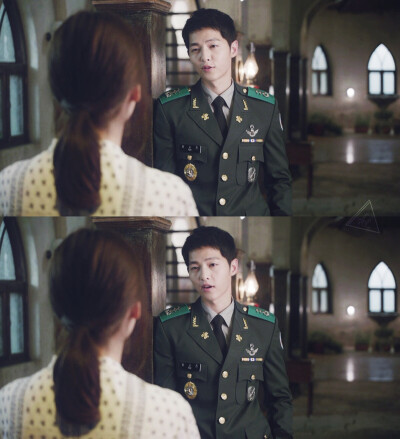  #太陽的后裔# #宋仲基# #宋慧喬# Descendants of the sun ? cr.logo Ep04 【1080p修圖】軍裝殺