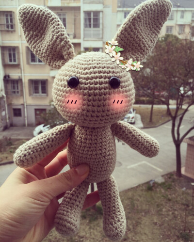 First amigurumi✌️