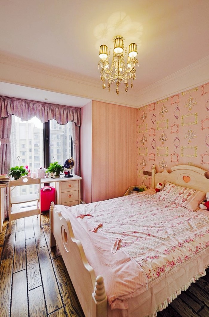 粉嫩的卧室 喜欢这种温馨舒服的家居感