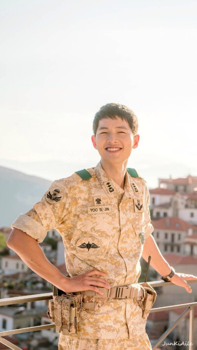 太阳的后裔，仲基欧巴