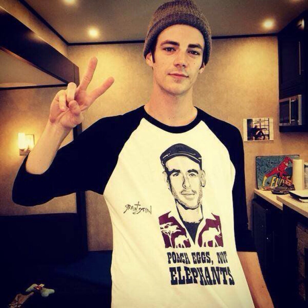 Grant Gustin⚡️ by维尼