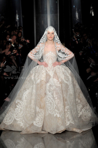 
The Elie Saab Bride