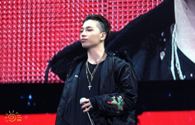 #东永裴##太阳##YB#cr logo