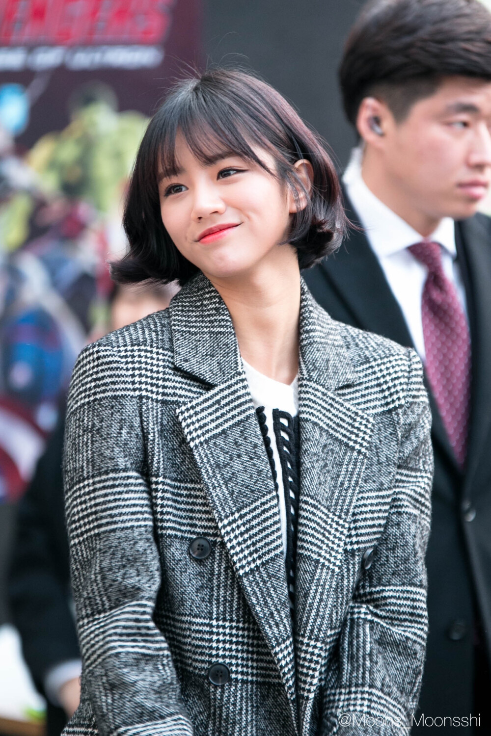 李惠利空气刘海短发妆容搭配girlsday