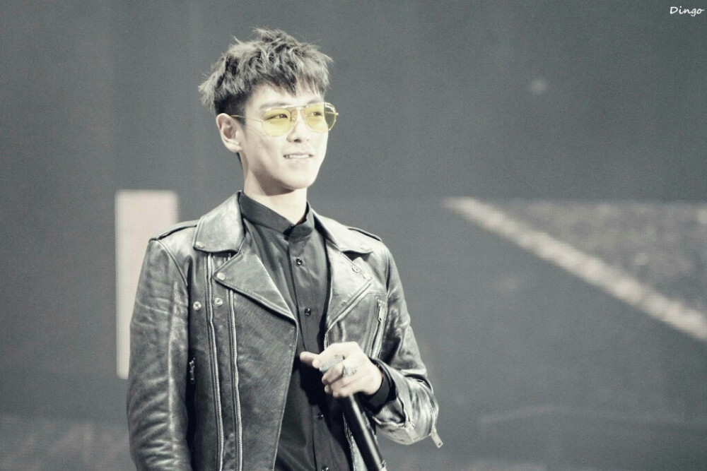 【BIGBANG MADE V.I.P TOUR in 郑州】#崔胜铉# #TOP# cr logo 