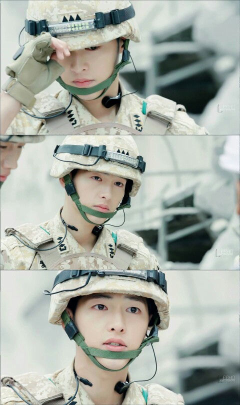 宋仲基 太阳的后裔 男神 柳时镇 壁纸