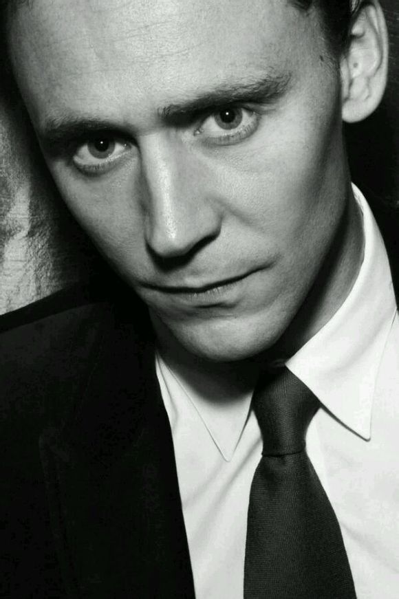 Tom Hiddleston