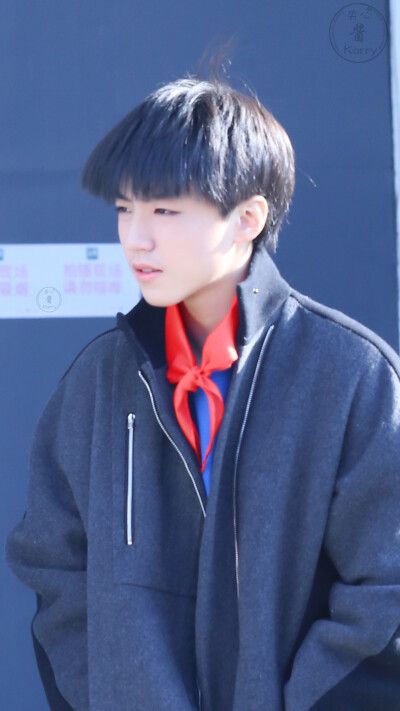 #王俊凯# #TFBOYS王俊凯# #TFBOYS#151228 步步高广告拍摄cr：夹心Karry酱