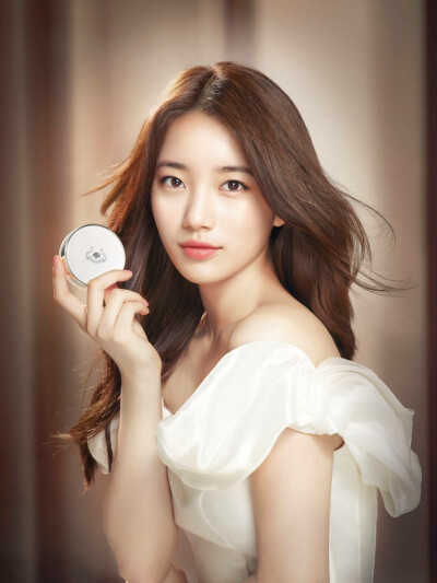 裴秀智 suzy