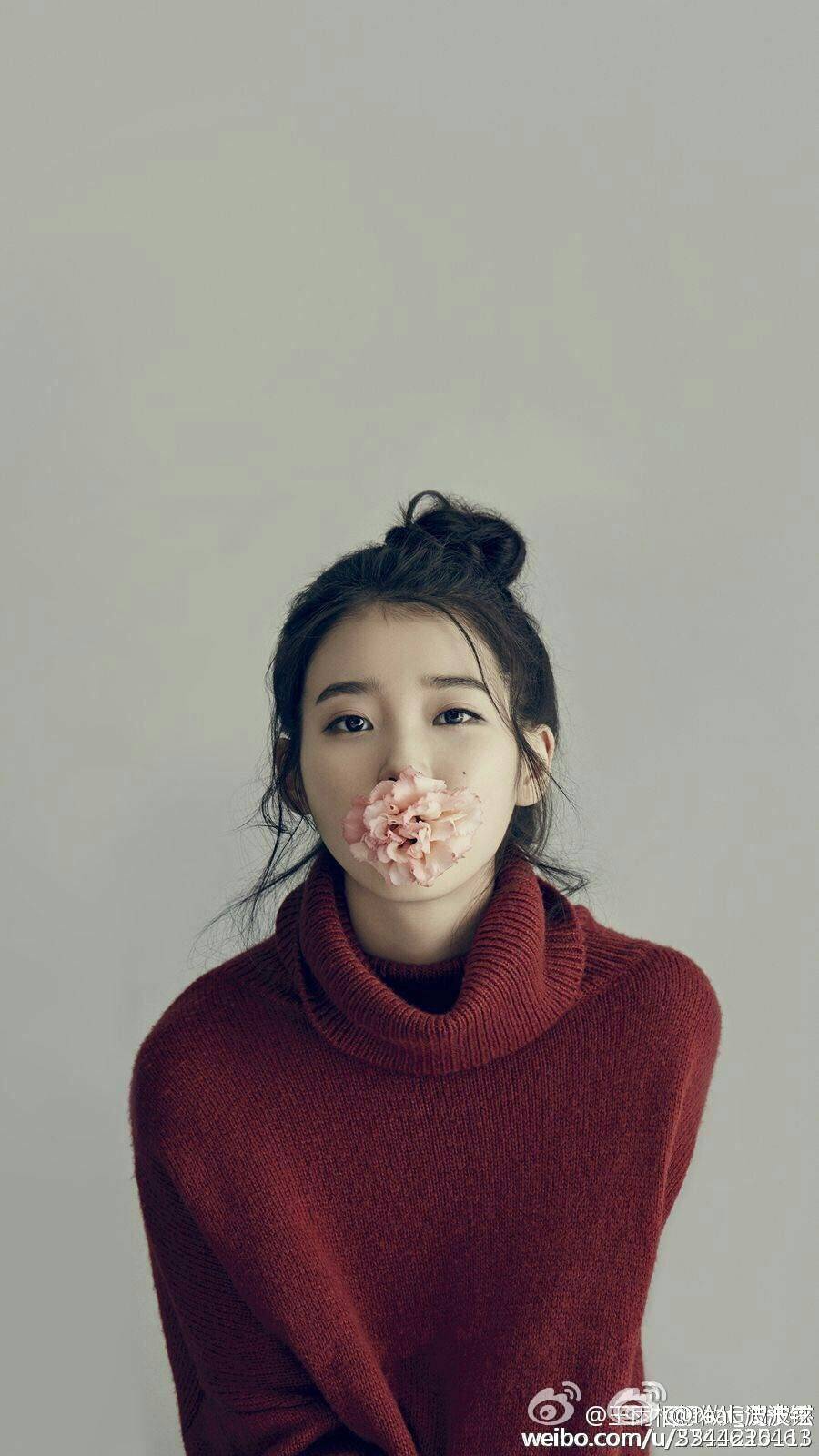 IU