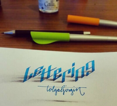 3D意大利花体字
作者：艺术家Tolga Girgin