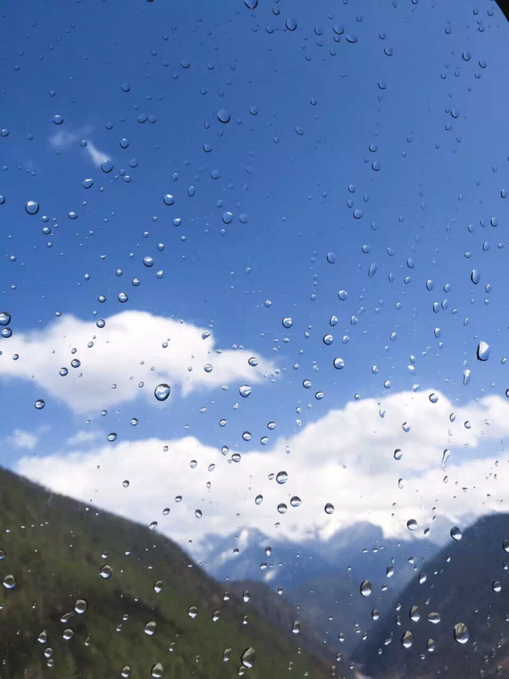 一直碰到雨天