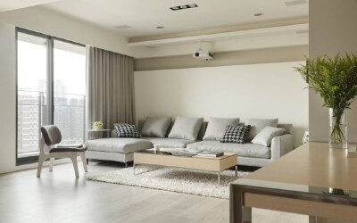 浅色的简约的装修风格