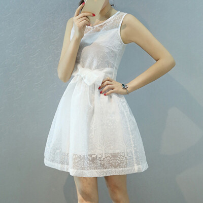  名媛淑女范的连衣裙，复古味道的颜色，蝴蝶结很可爱，活泼的蓬蓬款！