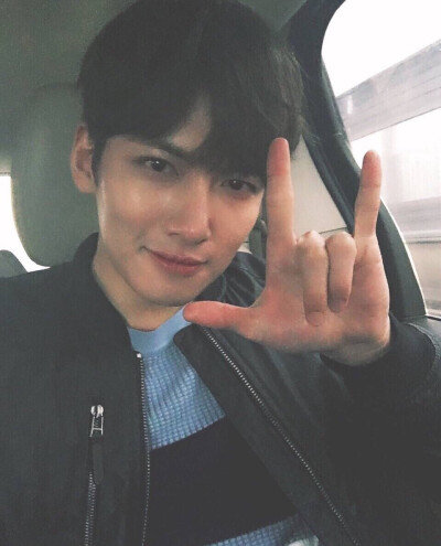 Jichangwook 池昌旭