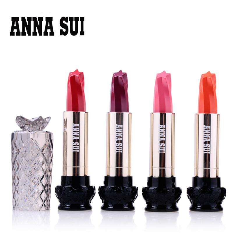 #ANNA SUI##安娜苏#魔法心愿新款许愿流星唇膏星星口红 从外在到内在都很招人喜欢的一款唇膏，微微滋润，显色自然持久，大爱