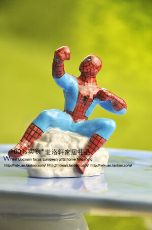 美国 MARVEL 品牌 正义联盟系列 蜘蛛侠摆件 调味瓶 外贸手绘陶瓷摆设 美国漫画英雄 经典限量款 值得收藏。