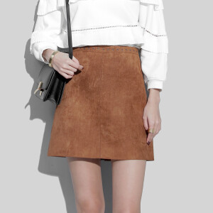 半身裙美丽俏佳人