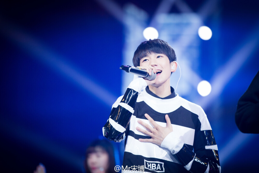 TFBOYS王源 151230 湖南跨年晚会彩排 cr：Mr宋博