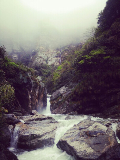 清明，庐山