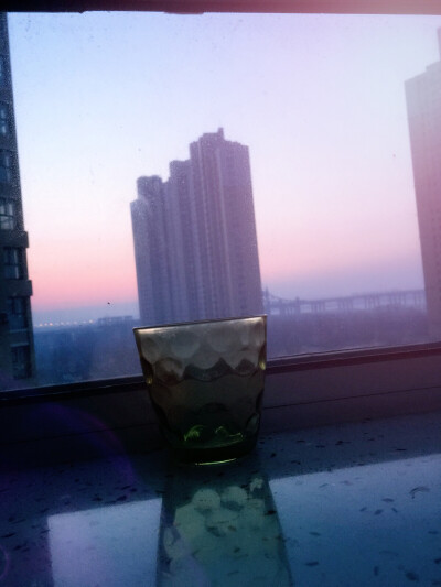 来吧干了这杯雾霾的毒