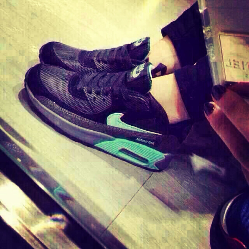 air max90 蛇纹