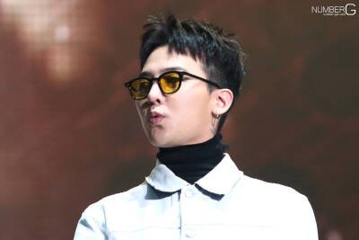 屋里BB！权志龙 东永裴 姜大成 崔胜铉 李昇炫！bigbang is everything！ cr:logo